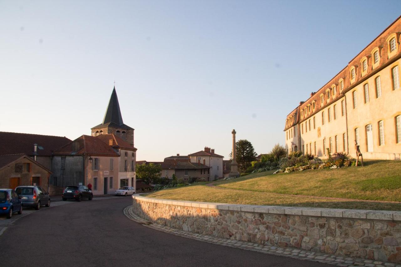 Gites Le Lancelot アンビエルル エクステリア 写真